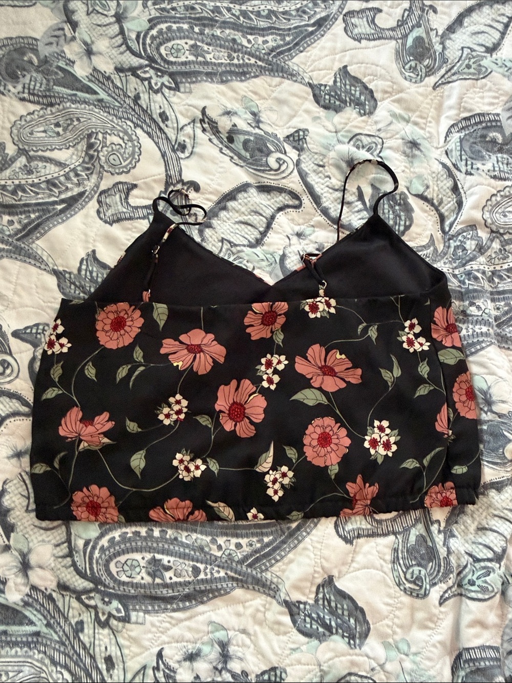 Sienna Sky Black Floral Cami w/ Pink Blooms crop top w/adjustable straps size L - Picture 7 of 8